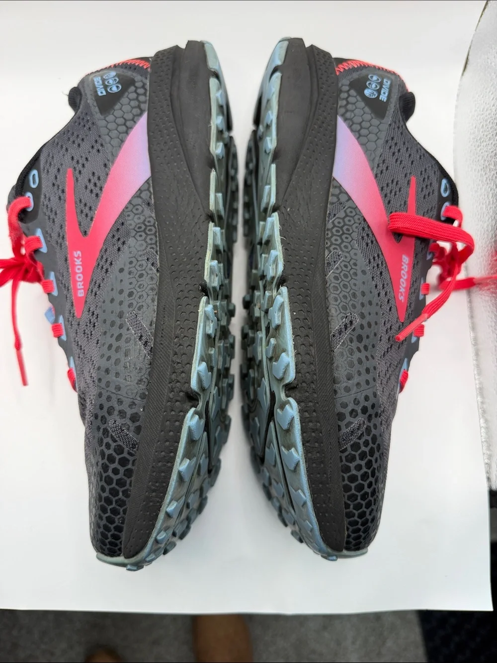 Brooks Women's Divide 3 Trail Running Shoes